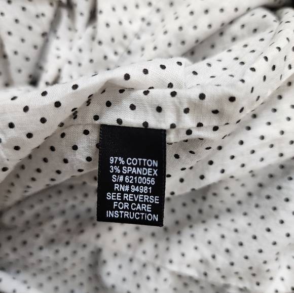 SOLD- Black Y2K Sleeveless Blazer, Women's Small - Picture 6 of 7